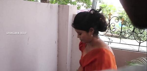  Village Aunty  Saree  Dropped Romantic Video